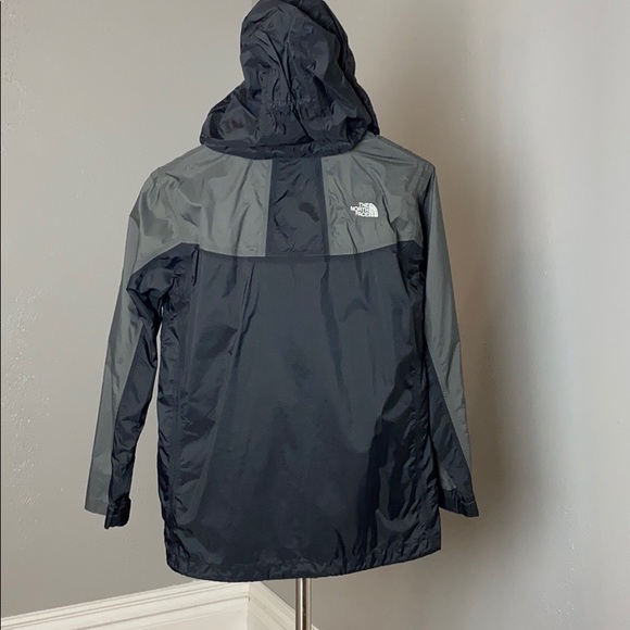 The North Face #267 Boys Hyvent Hooded Jacket - Picture 5 of 7